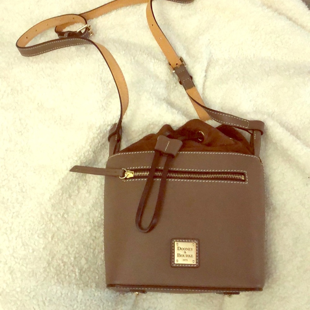 Dooney & Bourke